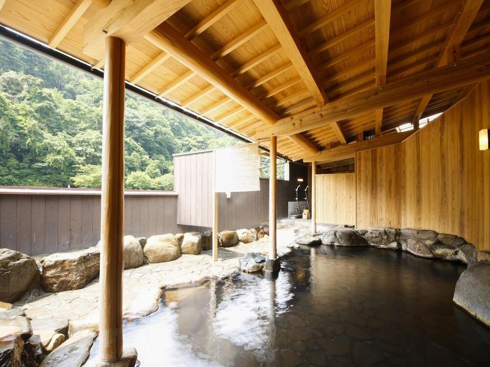 「登録有形文化財」の古きよき佇まいの宿3977247