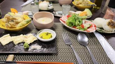 食事・飲み物 / 7