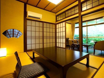 鮮度バツグンの海鮮料理をお部屋で満喫できる旅館3925288