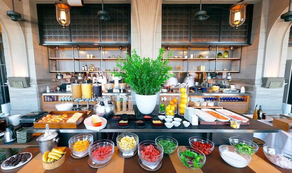 「バイ・ザ・ハウス・オブ・パシフィック」のスタンドで提供されるバラエティ豊かな洋朝食♪3463847