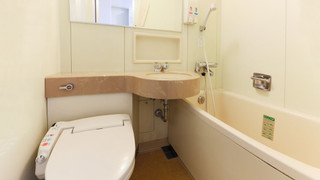 ベーシック ツインルーム シングルベッド 2 台 禁煙