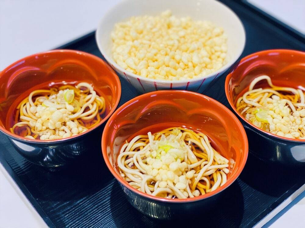 朝食