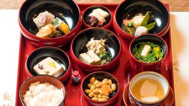 食事・飲み物 / 1