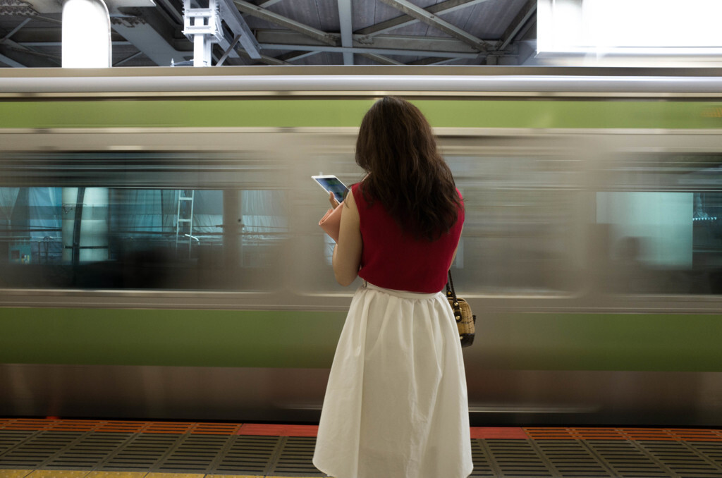 忙しすぎる毎日だから、自分を見つめなおす旅に出たい！3644993