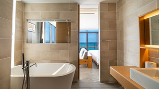 スーペリアコーナーツイン