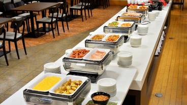 朝食ビュッフェ / 3