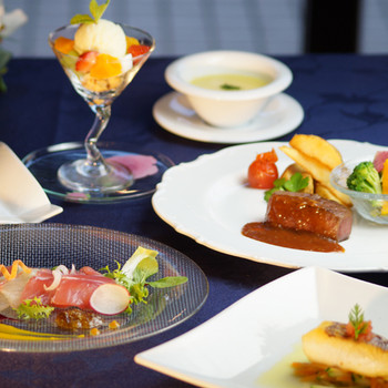 豪華なお子様料理が嬉しい！家族でお庭のお散歩も◎3965373