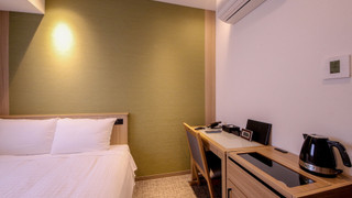 セミダブルルーム 禁煙