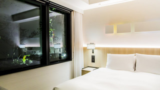 ルーム キングベッド 1 台 ガーデンビュー