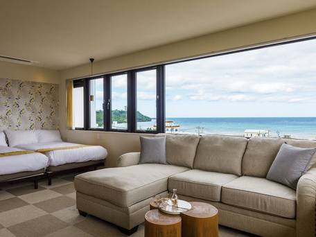 BLUE STEAK WONDER 沖縄読谷 長浜 / 2