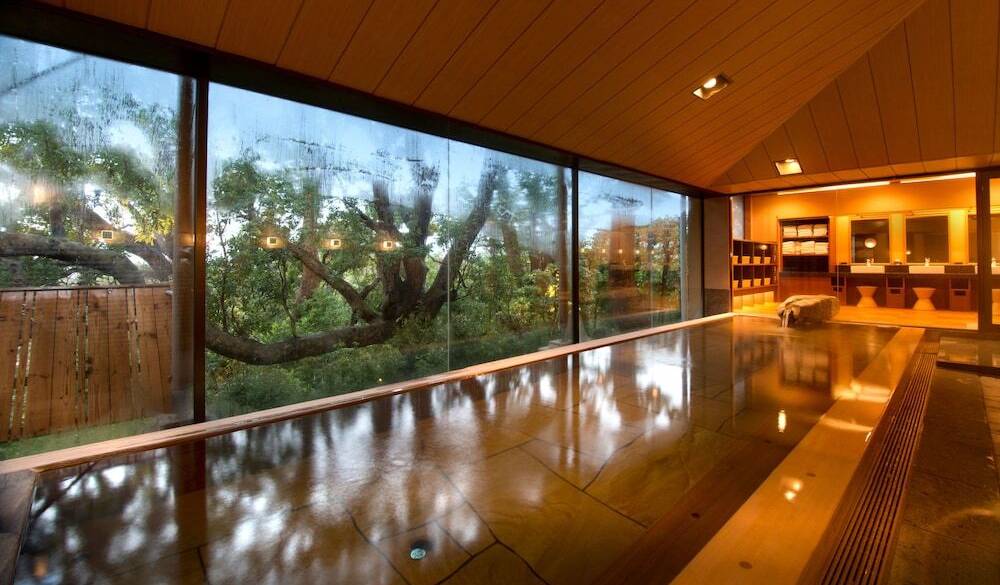 大浴場「翡翠」① / 3