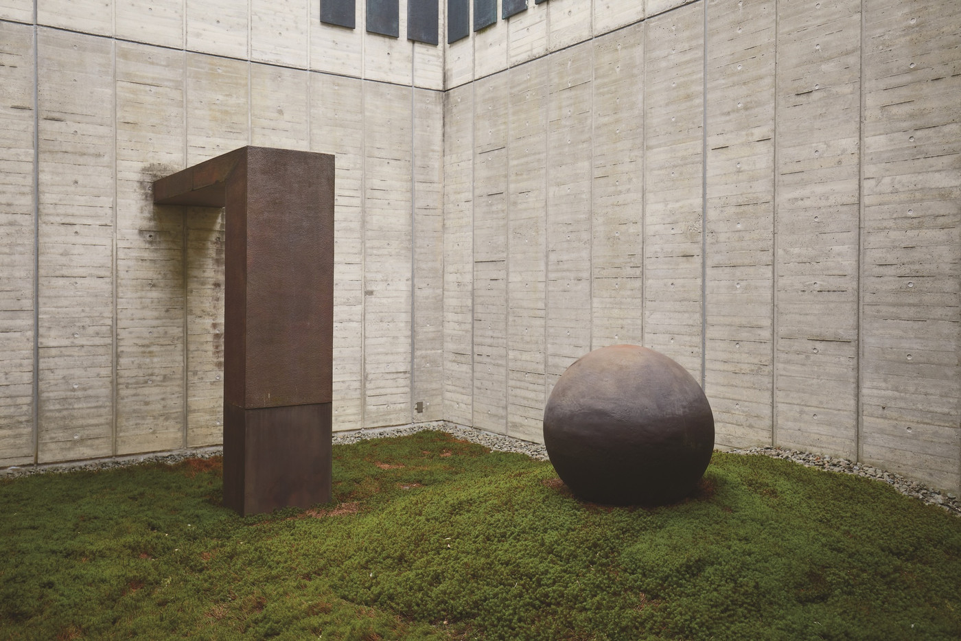 まるで美術館!峡谷の中に佇む究極の癒しホテル3956329