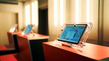 チェックイン / チェックアウト キオスク / 2