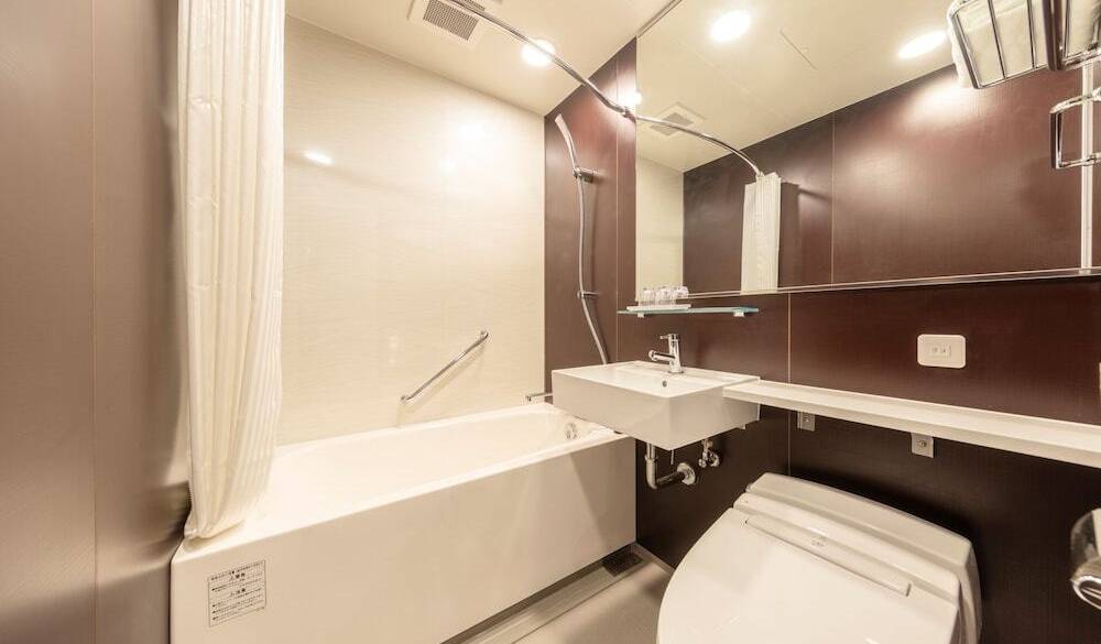 客室バスルーム一例 / 2