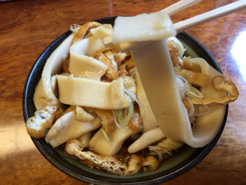 「大木うどん店」料理 45879 重くて硬くて太い…