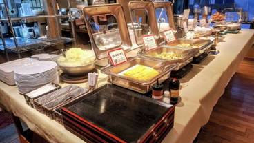 朝食ビュッフェ / 3