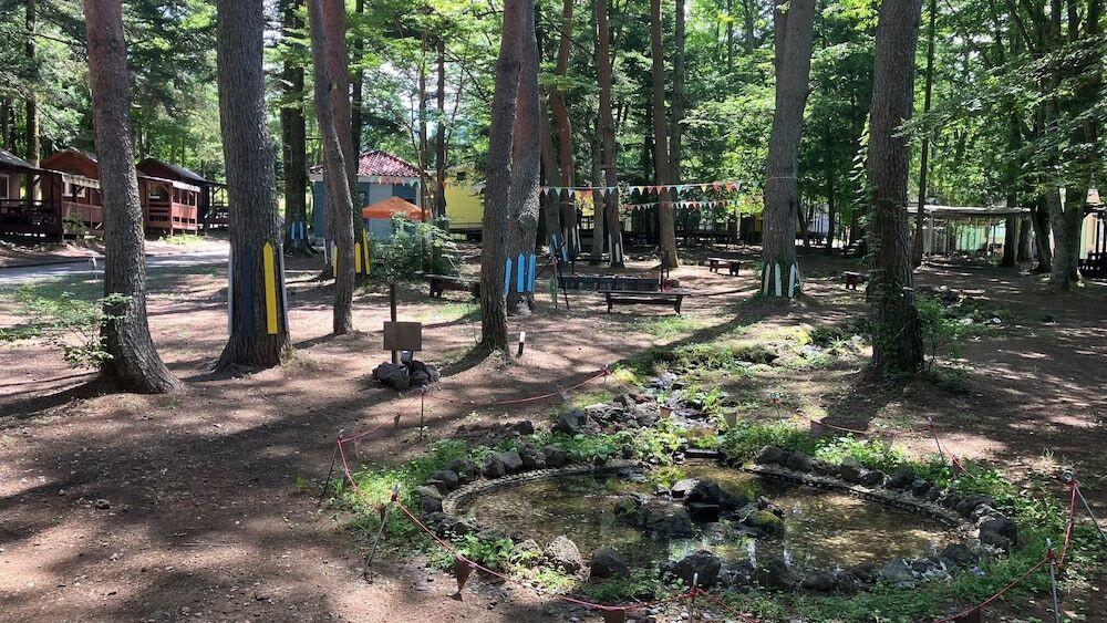 子供用の遊び場 - 屋外