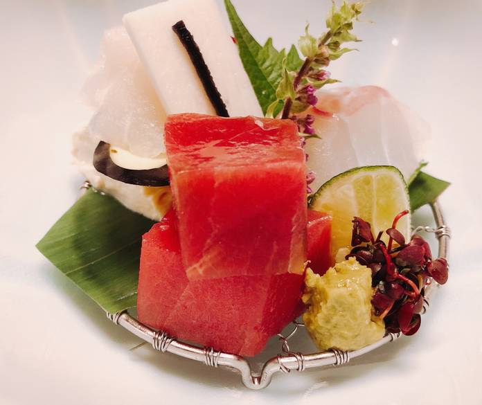 美しい夜景
美しい料理に乾杯♪ / 4