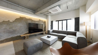 メイ ペントハウス