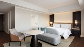 デラックス ルーム キングベッド 1 台