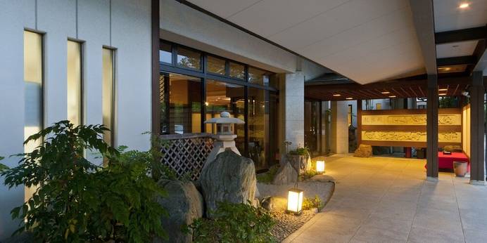 星空露天と味のおもてなし 金沢辰口温泉たがわ龍泉閣（石川県 旅館） / 1