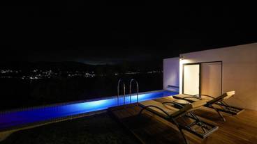 屋上プール / 11