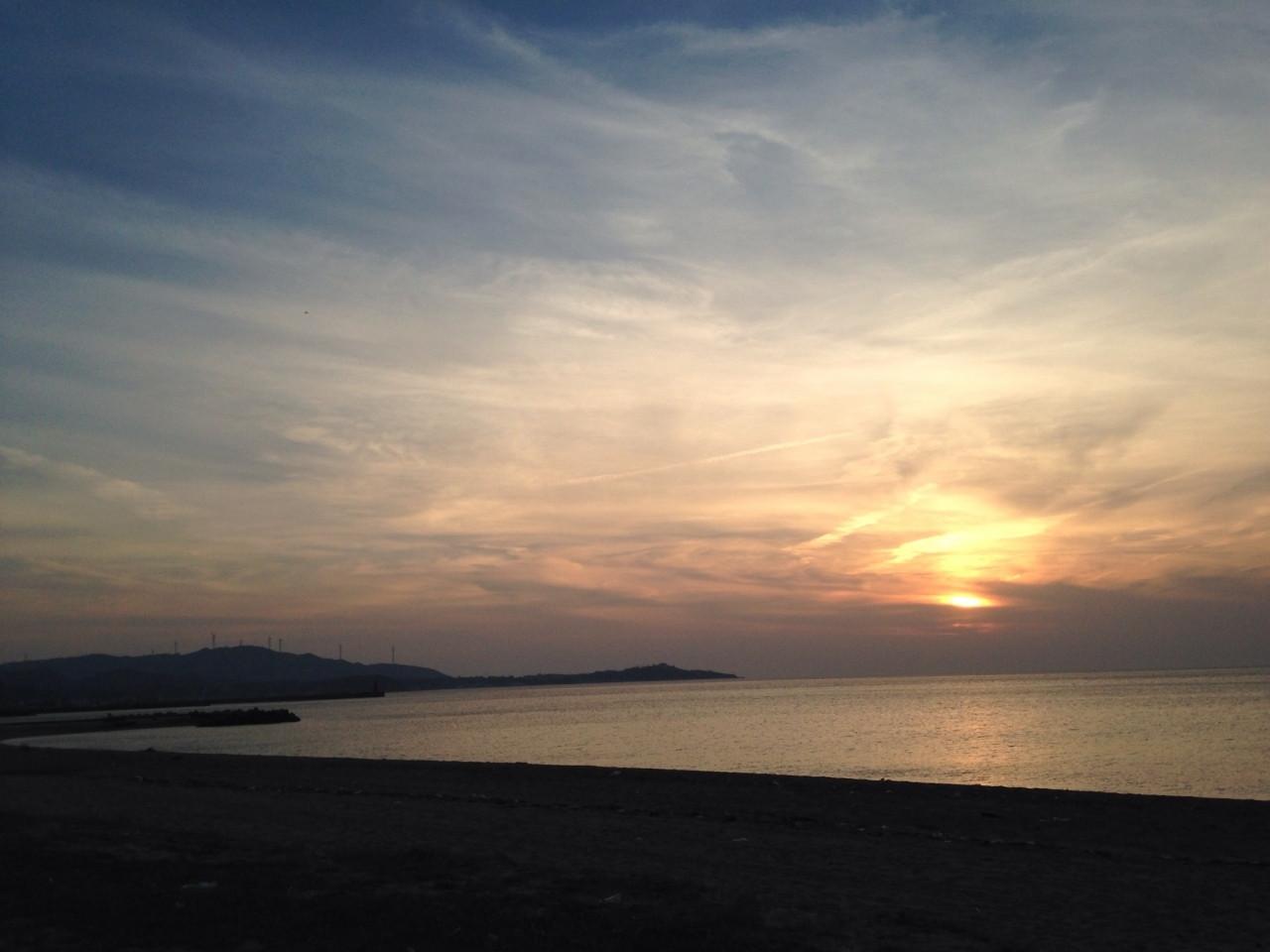 夕景と「うずしお温泉」に疲れた2人の心も洗われる3561830