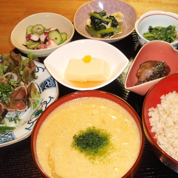 観光地へのアクセス抜群！京都市街を一望できる静かな宿4064693