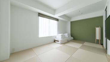 客室 / 22