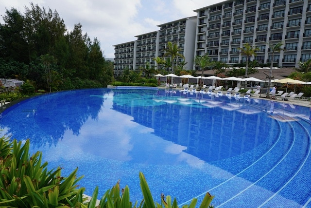 ハワイ同様プールもいいですね