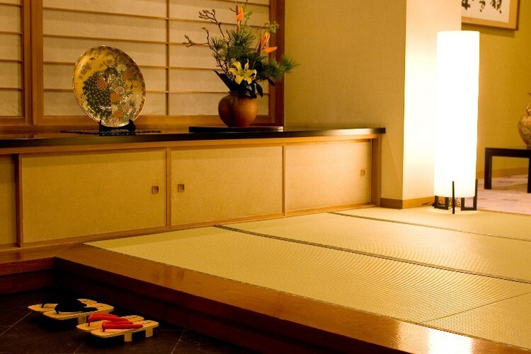 メニューの異なる「カップル膳」で料理のシェアを楽しんで♪3936075