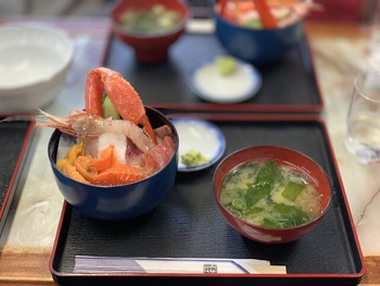 「食事処 魚屋の台所 札幌市中央卸売場外市場店」 料理 106876297 