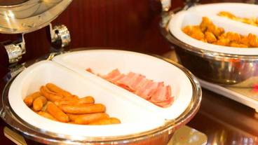 食事・飲み物 / 6