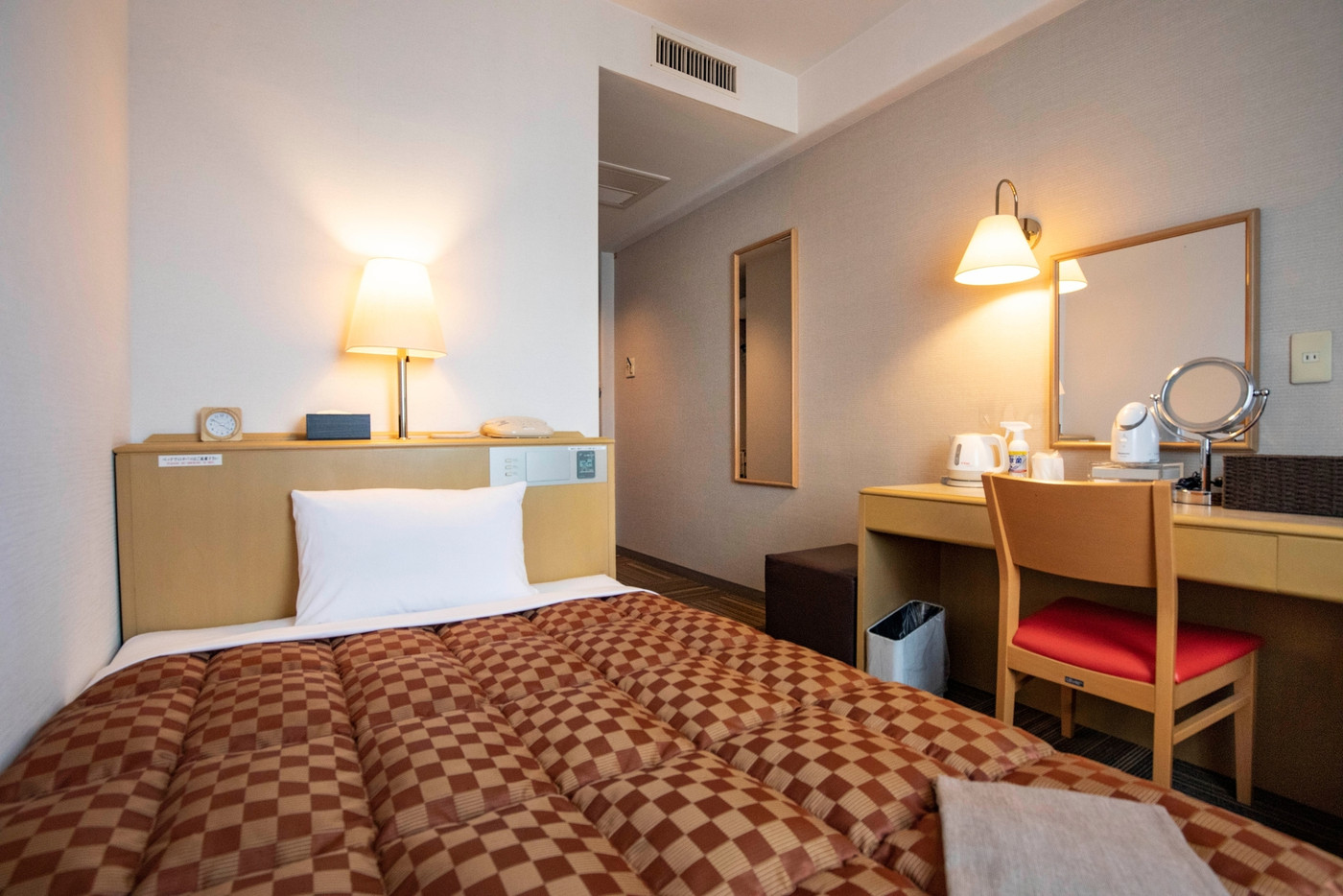 ナノケアのスチーマーやシャンプーバーなど至れり尽くせりのホテル3760082