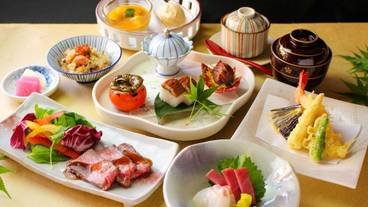 食事・飲み物 / 5