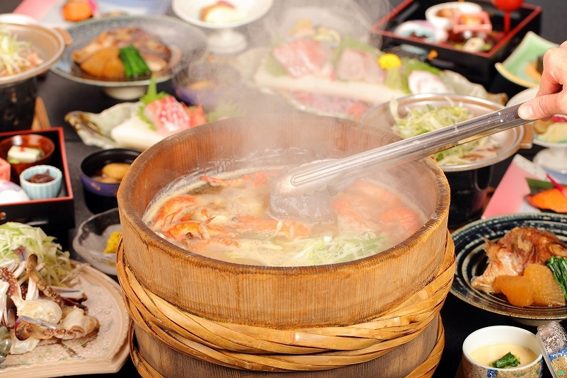 生きている温泉!?湯の色が変わる不思議な温泉3421007