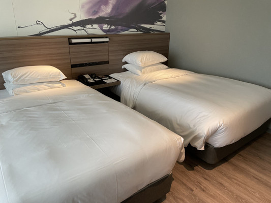部屋はシンプルですよ