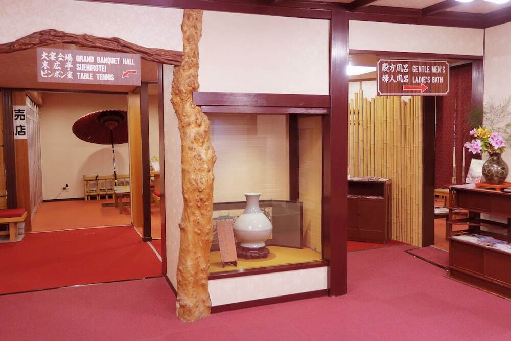 内部エントランス