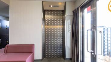 エレベーター / 5