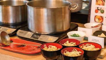 朝食ビュッフェ / 8