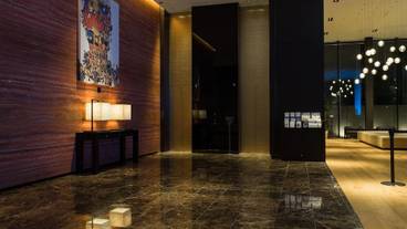 エレベーターホール / 4