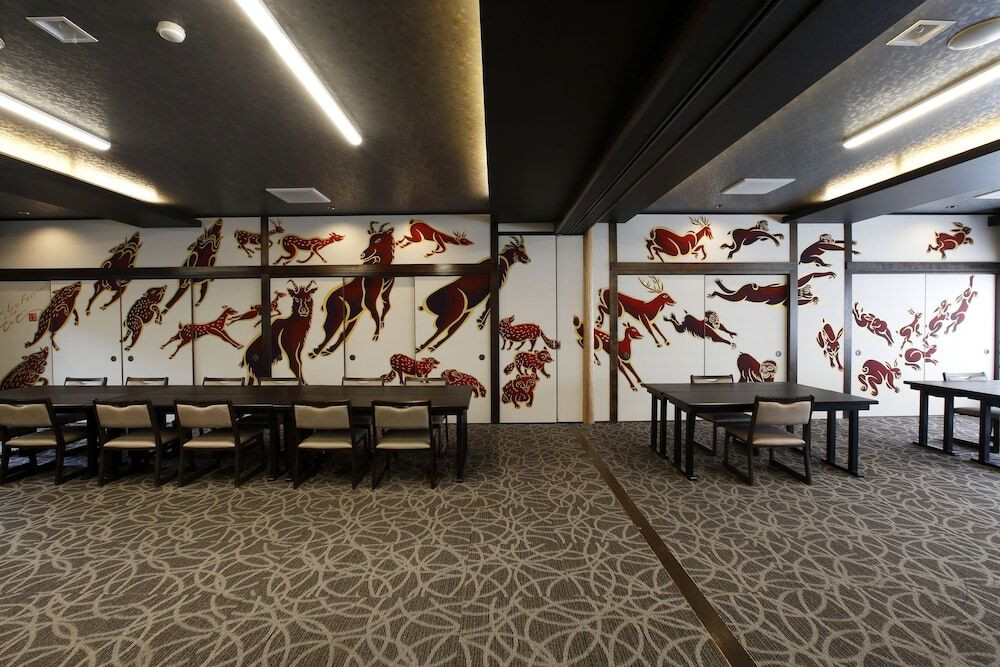 別館 ダイニングホール