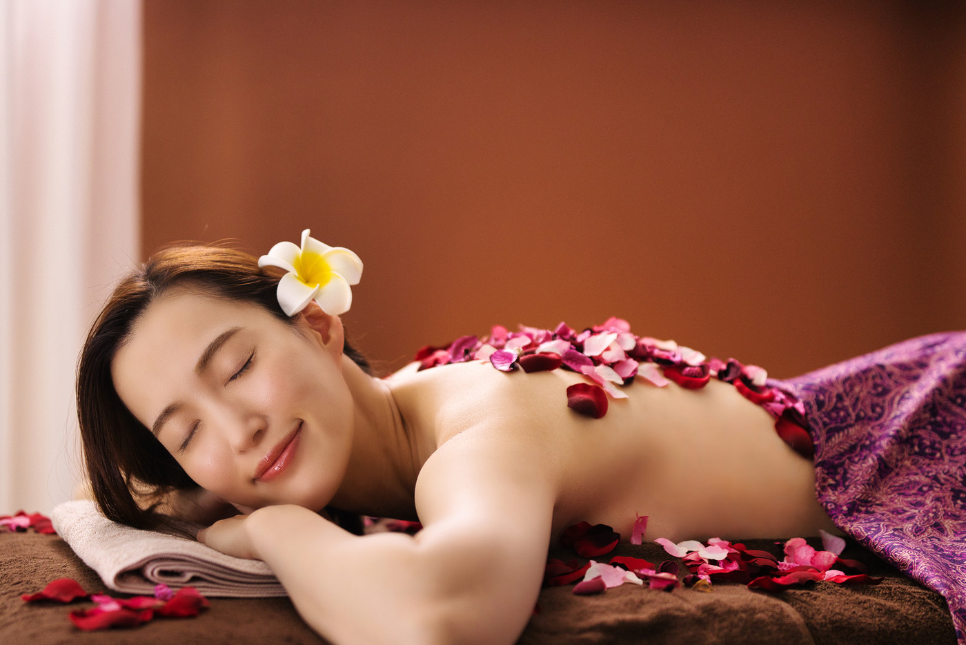 若い女性のビューティー　エステイメージ