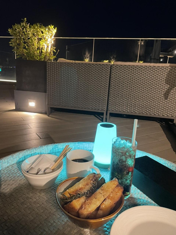 ルーフトップバー②