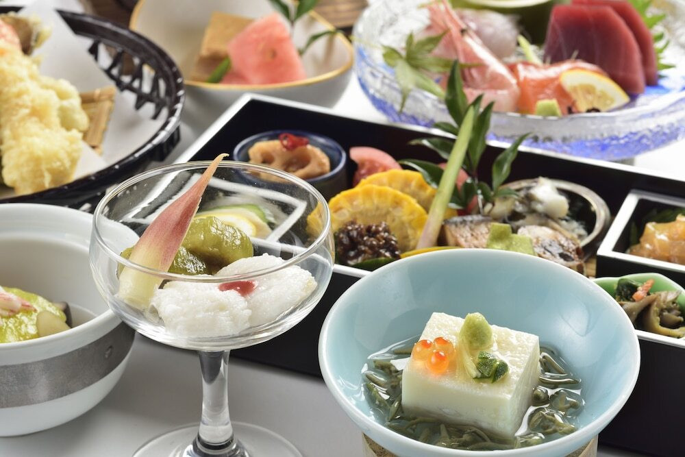 いこいの村ヘリテイジ美の山3995384