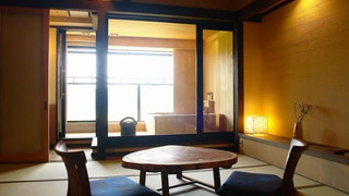 露天風呂付和室客室(10畳)（大人専用客室）