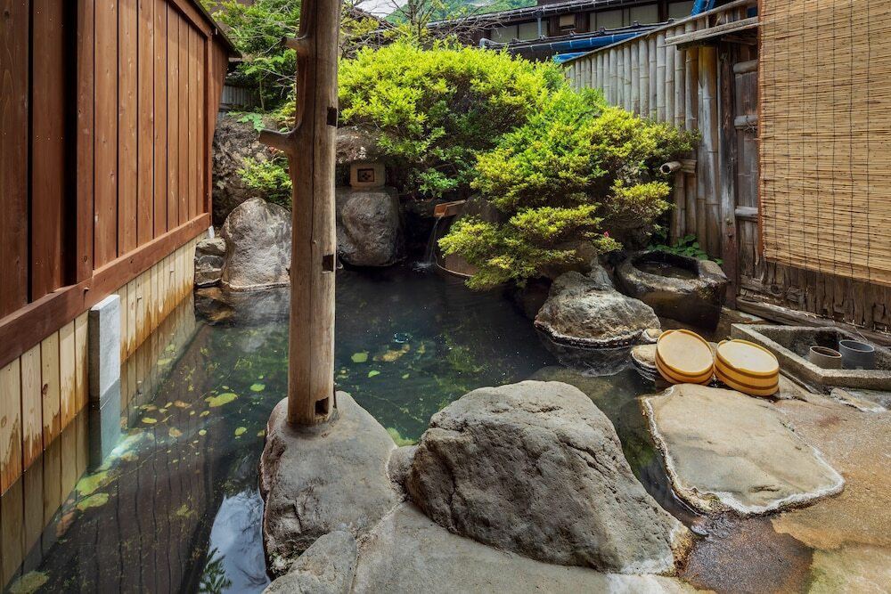 7.旅館　岐山4025211