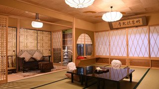 ファミリールーム 布団　専用バスルーム (12 Tatami Mats ＋ Twin Bed Room)