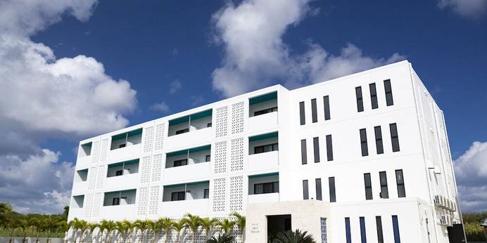 Blue Cove Terrace（沖縄県 リゾートホテル） / 1