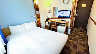 エコノミー ダブルルーム 喫煙可